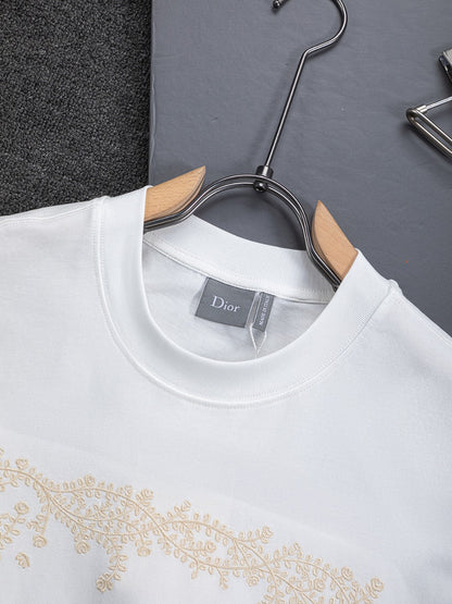 260701 High-quality new embroidered thorn design T-shirt