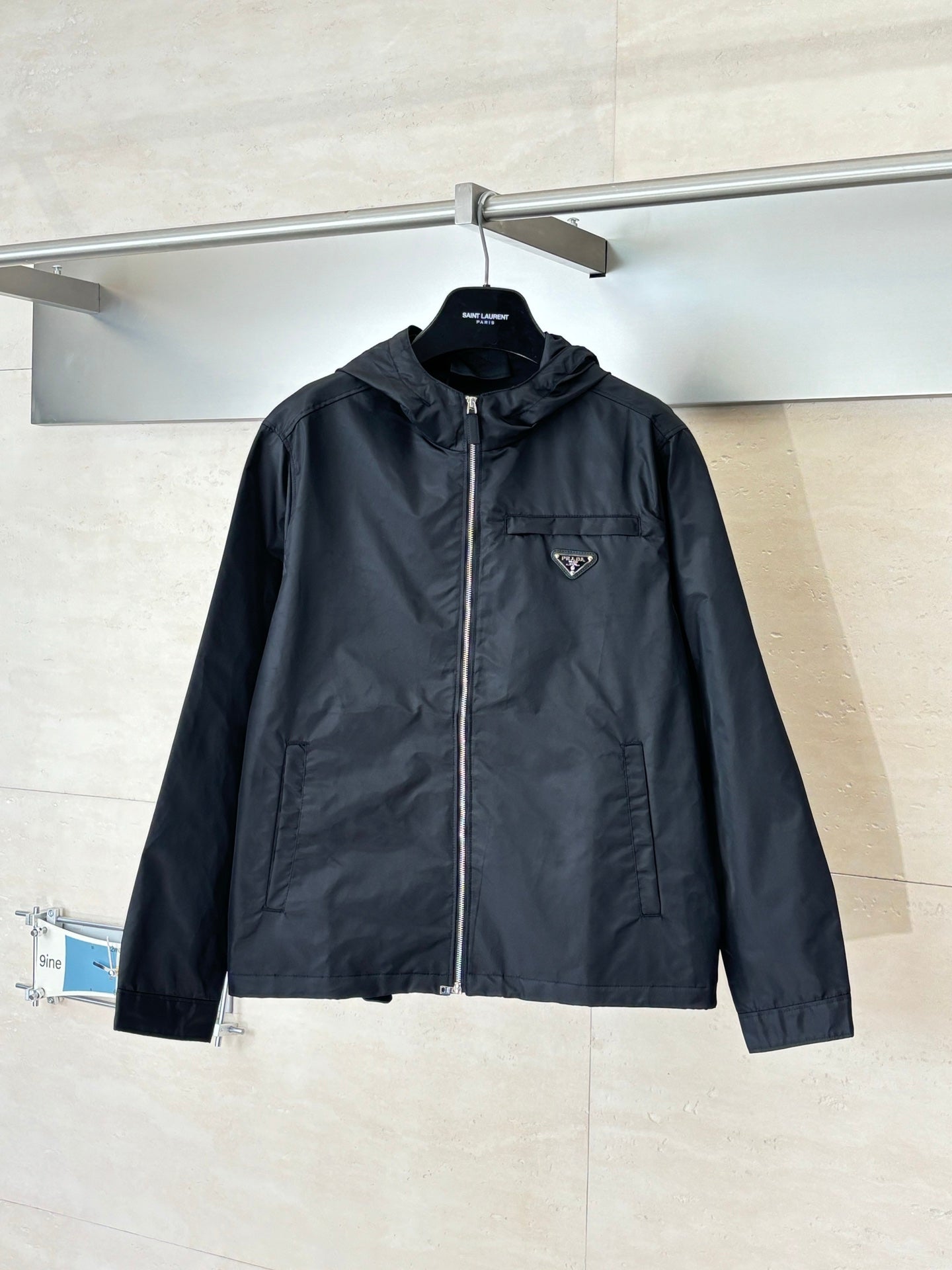 260701 High-quality new triangular logo woven long-sleeved hooded coat