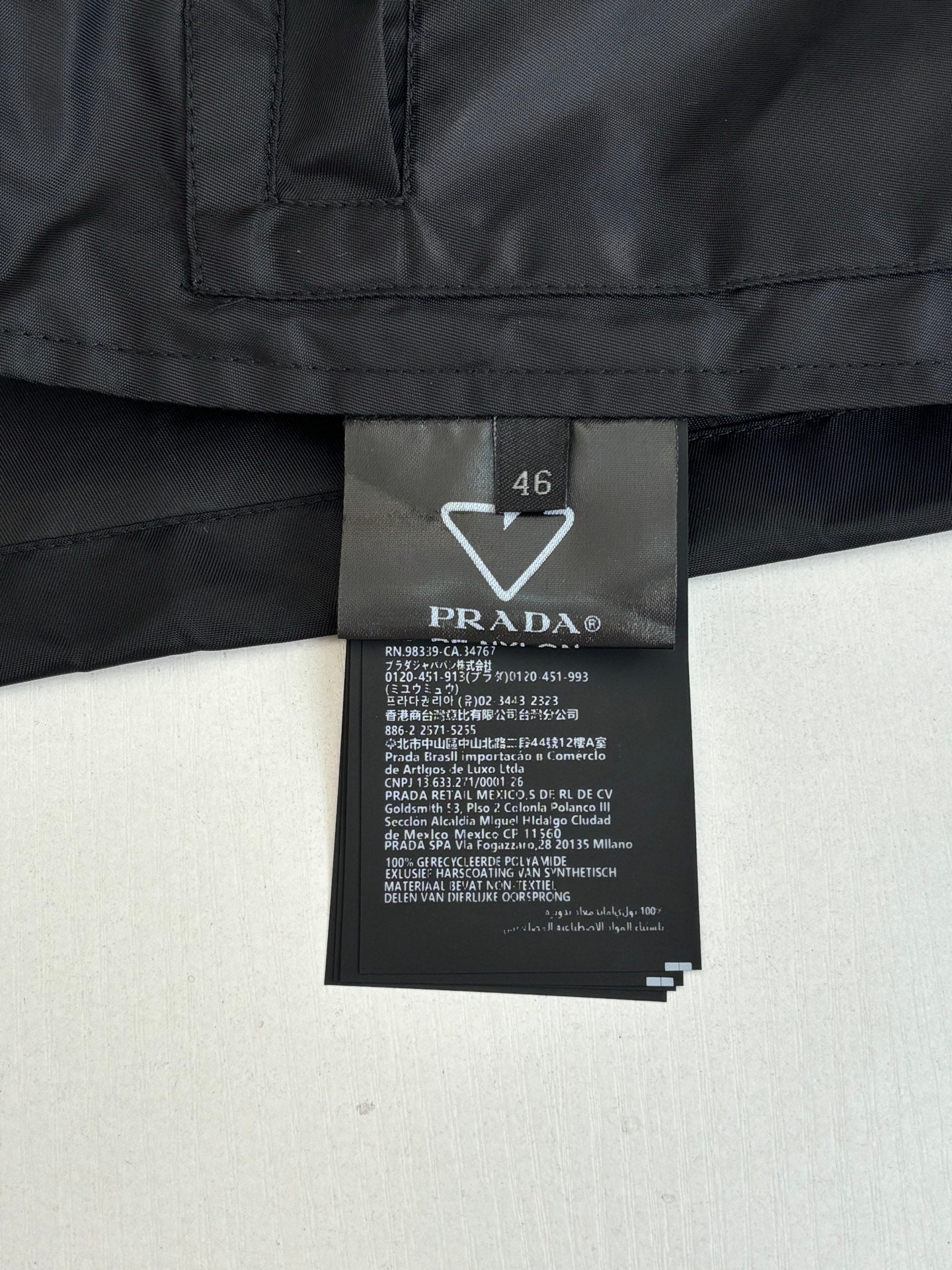 260701 High-quality new triangular logo woven long-sleeved hooded coat