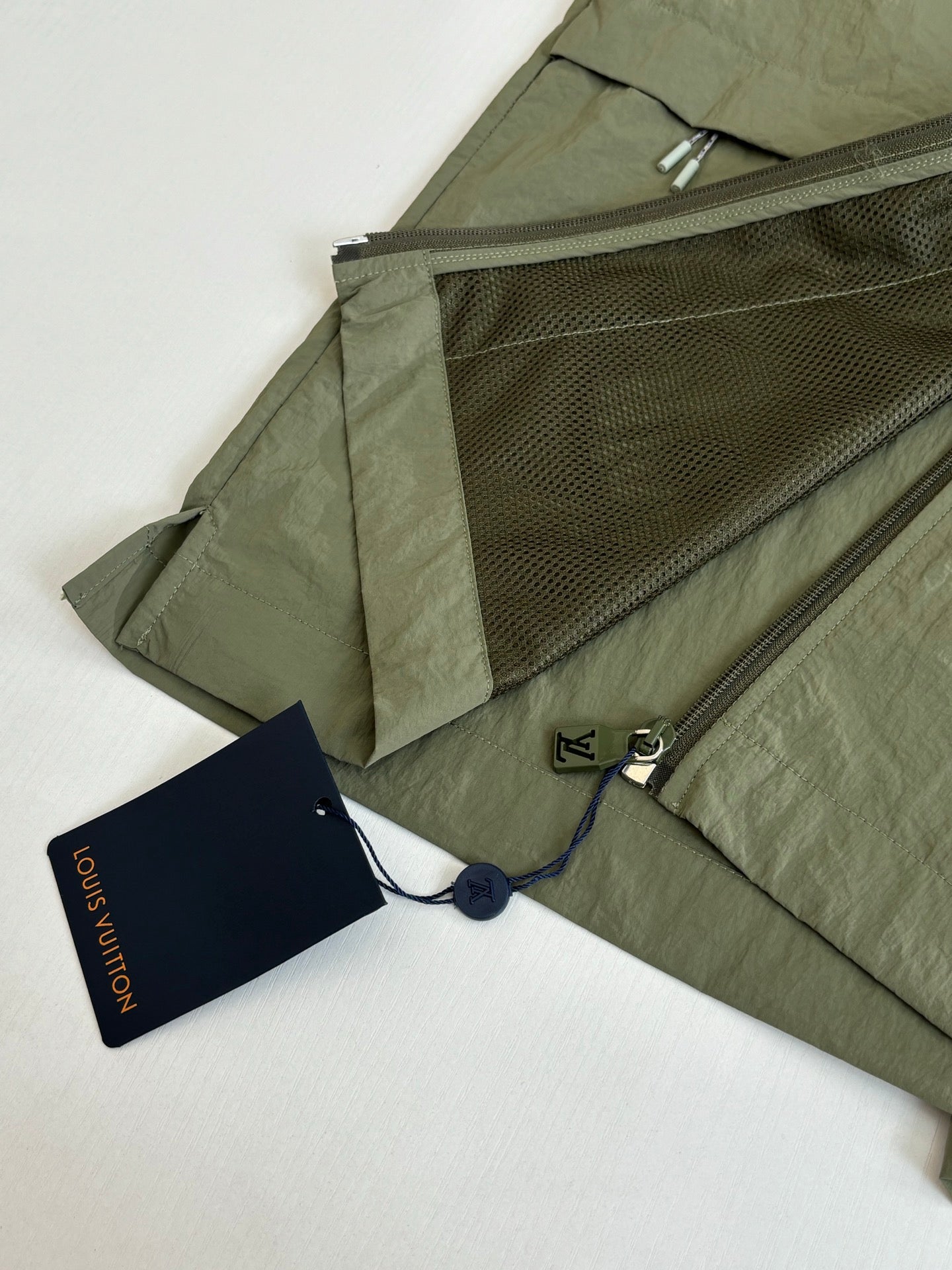 260701 High-quality new olive green functional crew-neck zipper jacket coat