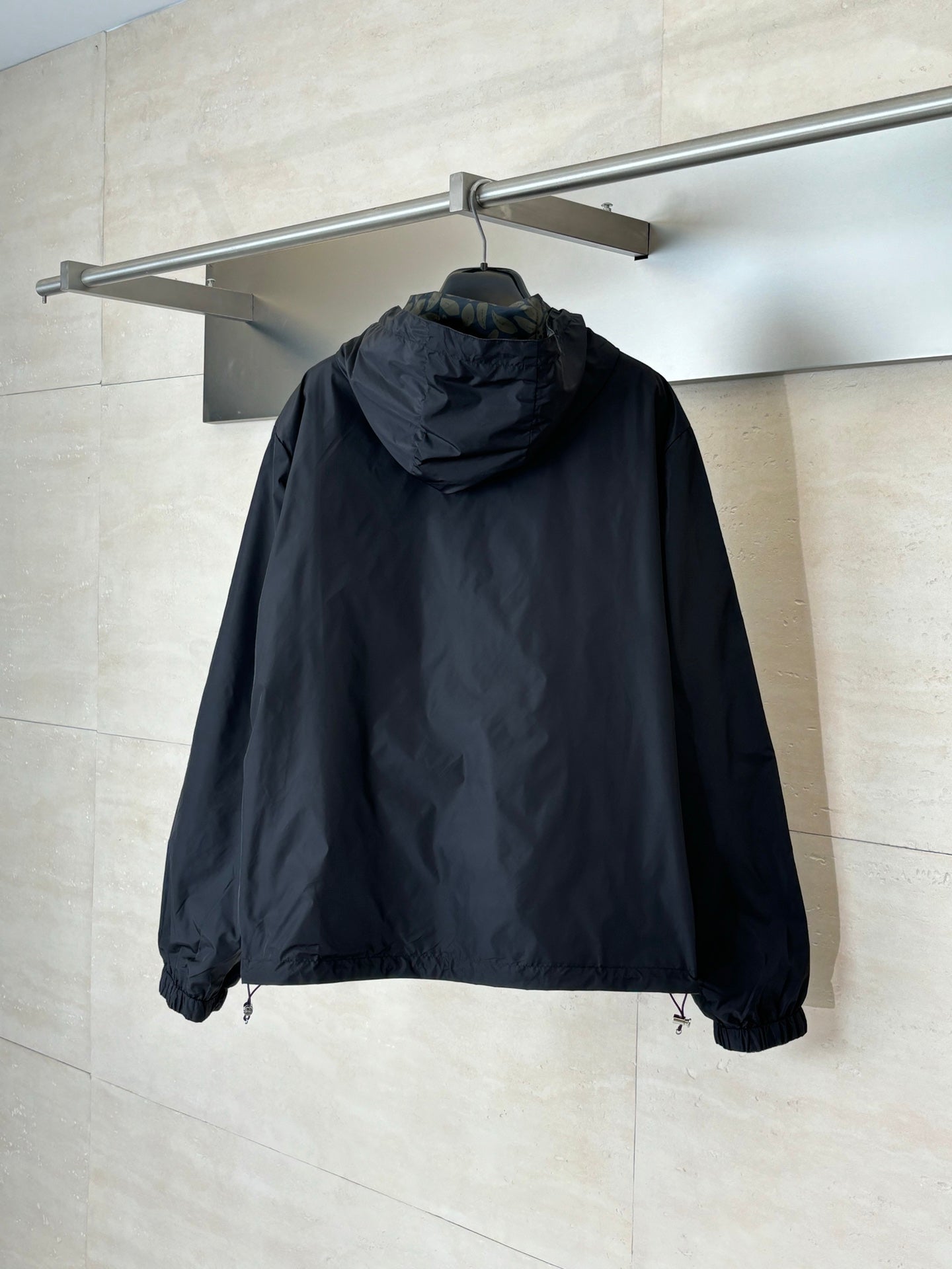 260701 High-quality new floral-print double-sided hooded windproof jacket with sleeves