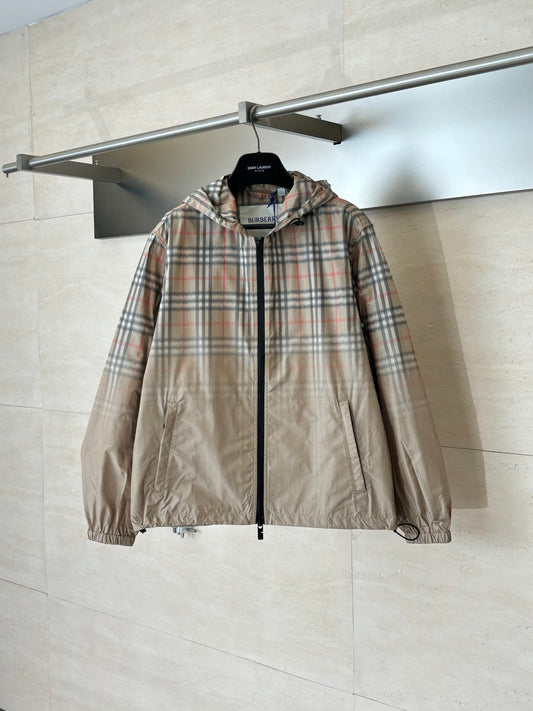 260701 High-quality new gradient pattern hooded windproof jacket