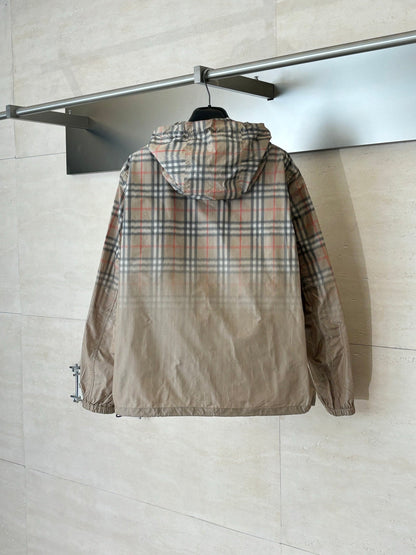 260701 High-quality new gradient pattern hooded windproof jacket