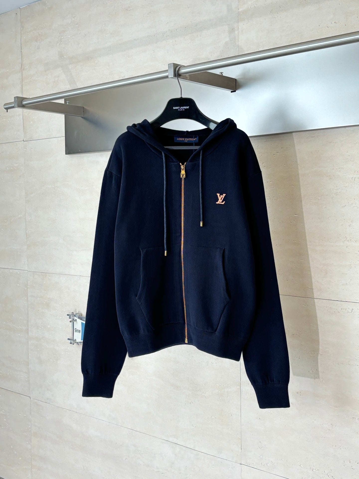 260701 High-quality new leather label embroidered hooded zipper knitted sweater coat