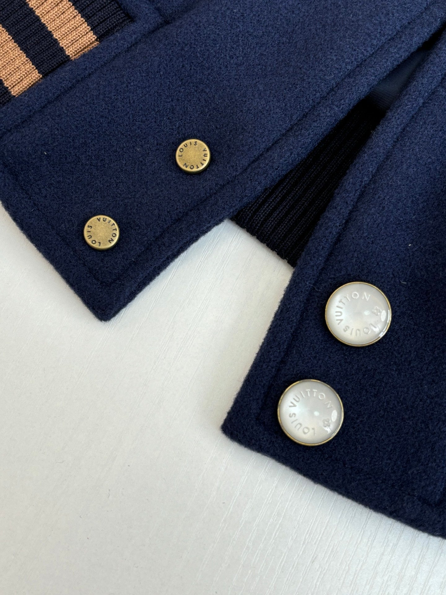 260701 High-quality new handmade beaded and rhinestone-studded leather baseball jacket