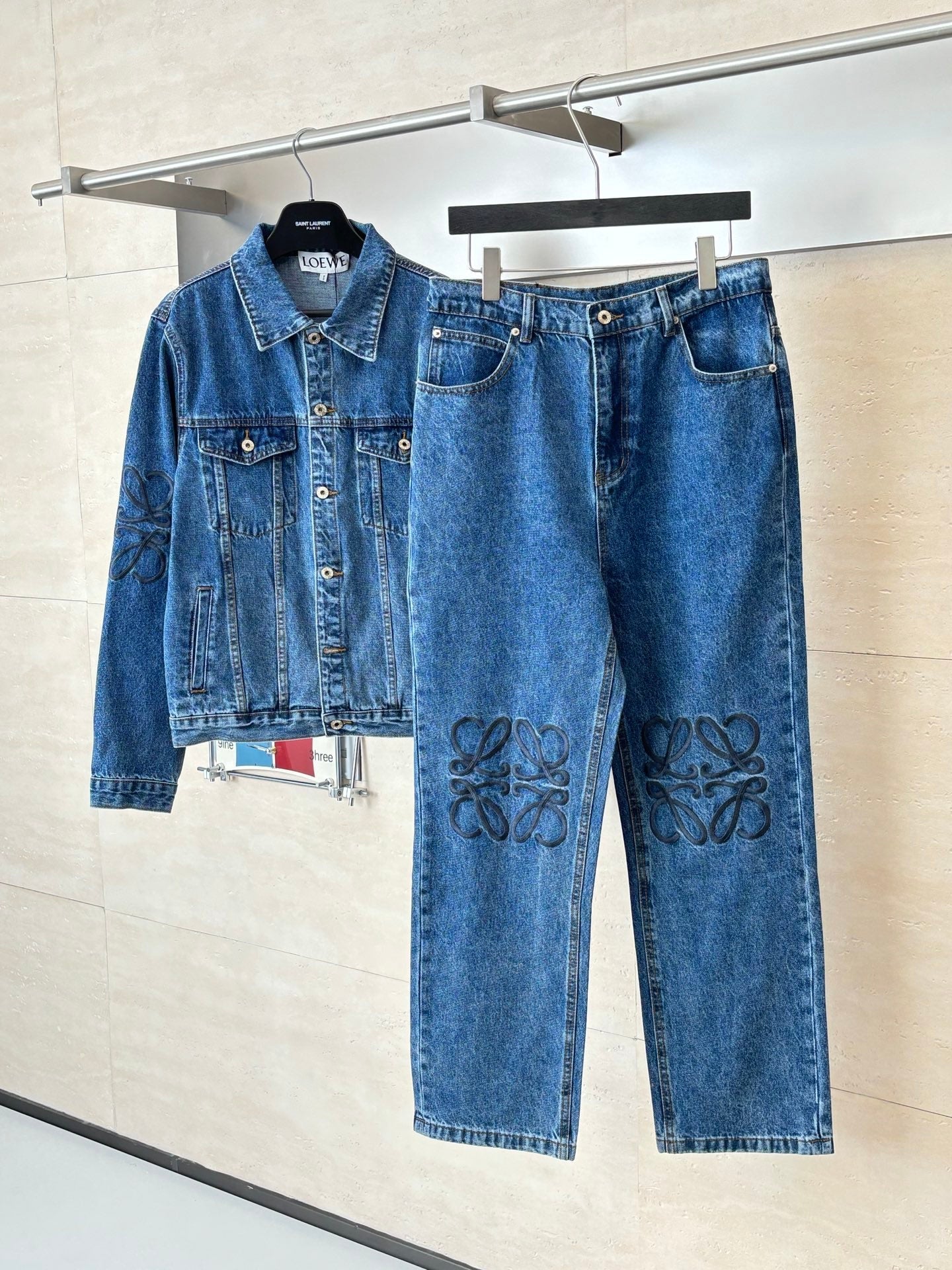 260701 High-quality new embroidered washed-aged denim long pants set