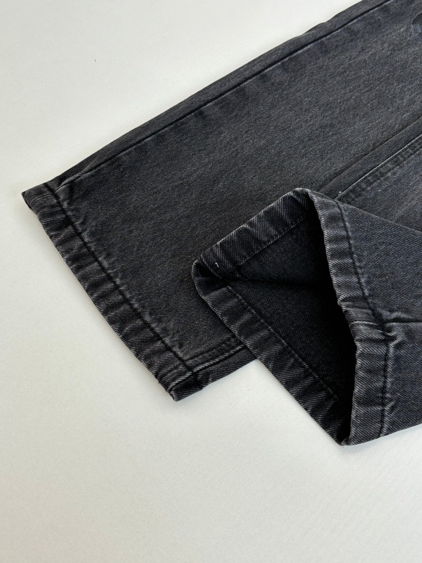 260701 High-quality new embroidered washed-aged denim long pants set