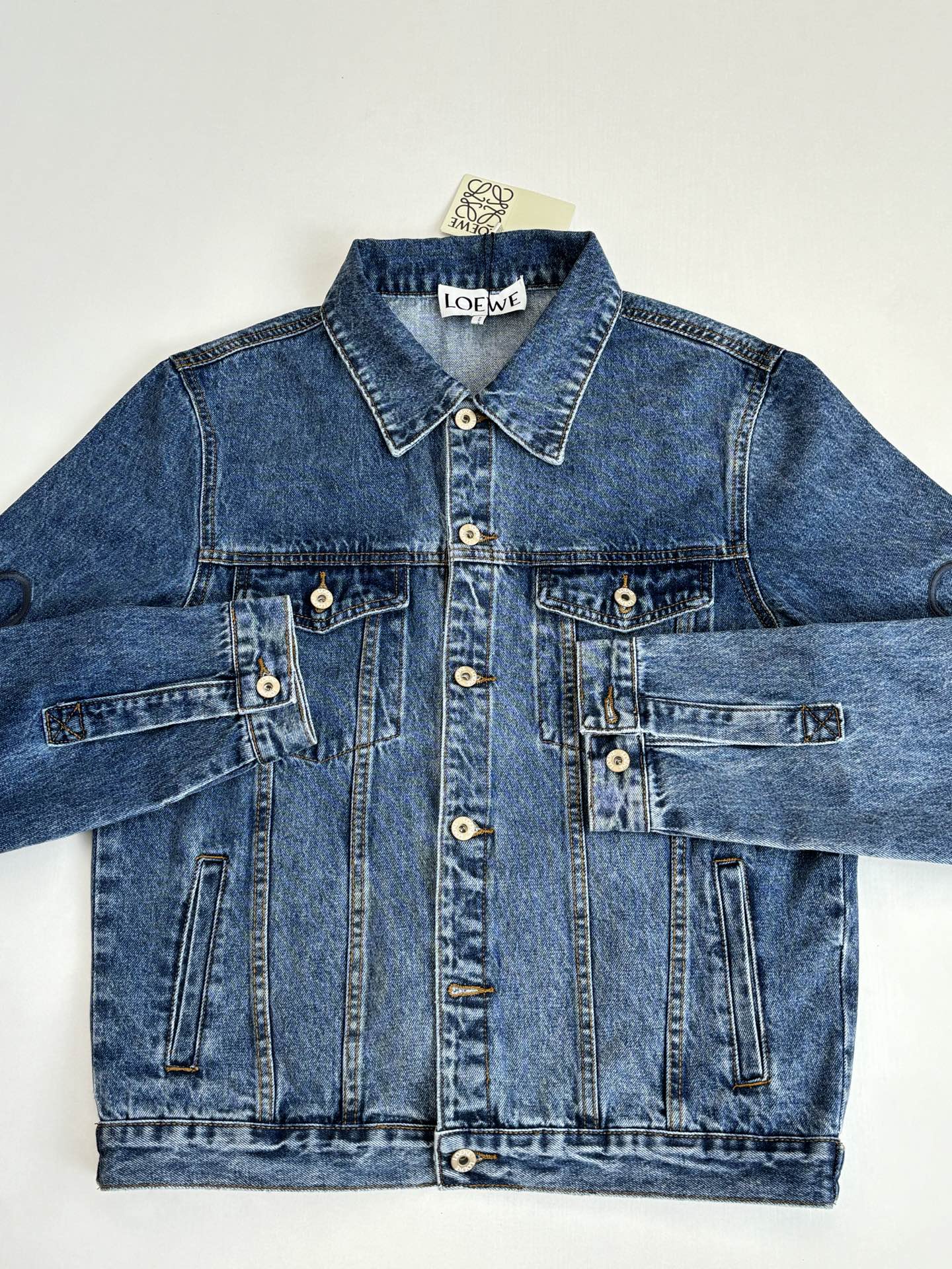 260701 High-quality new embroidered washed-aged denim jacket set