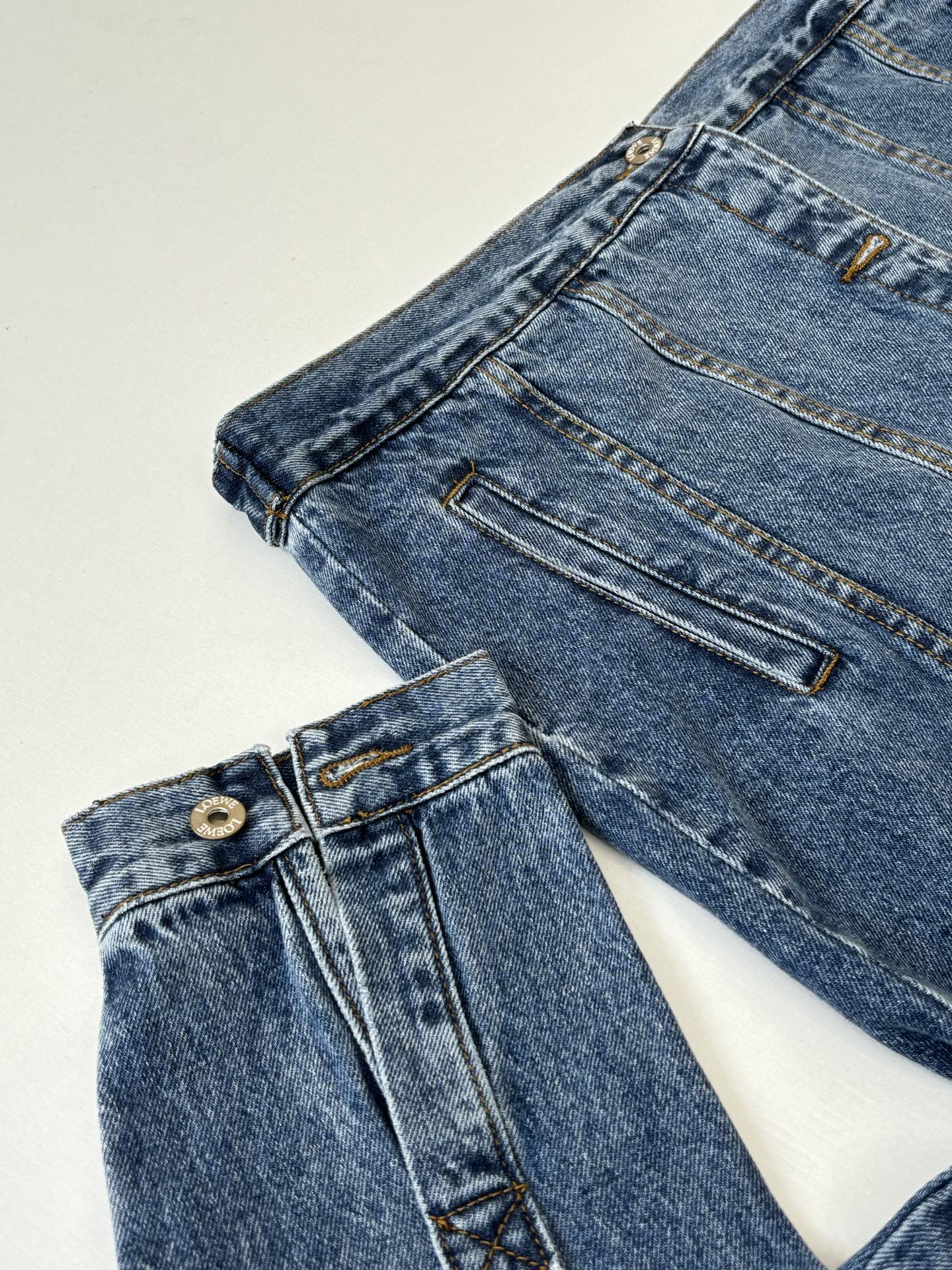 260701 High-quality new embroidered washed-aged denim jacket set