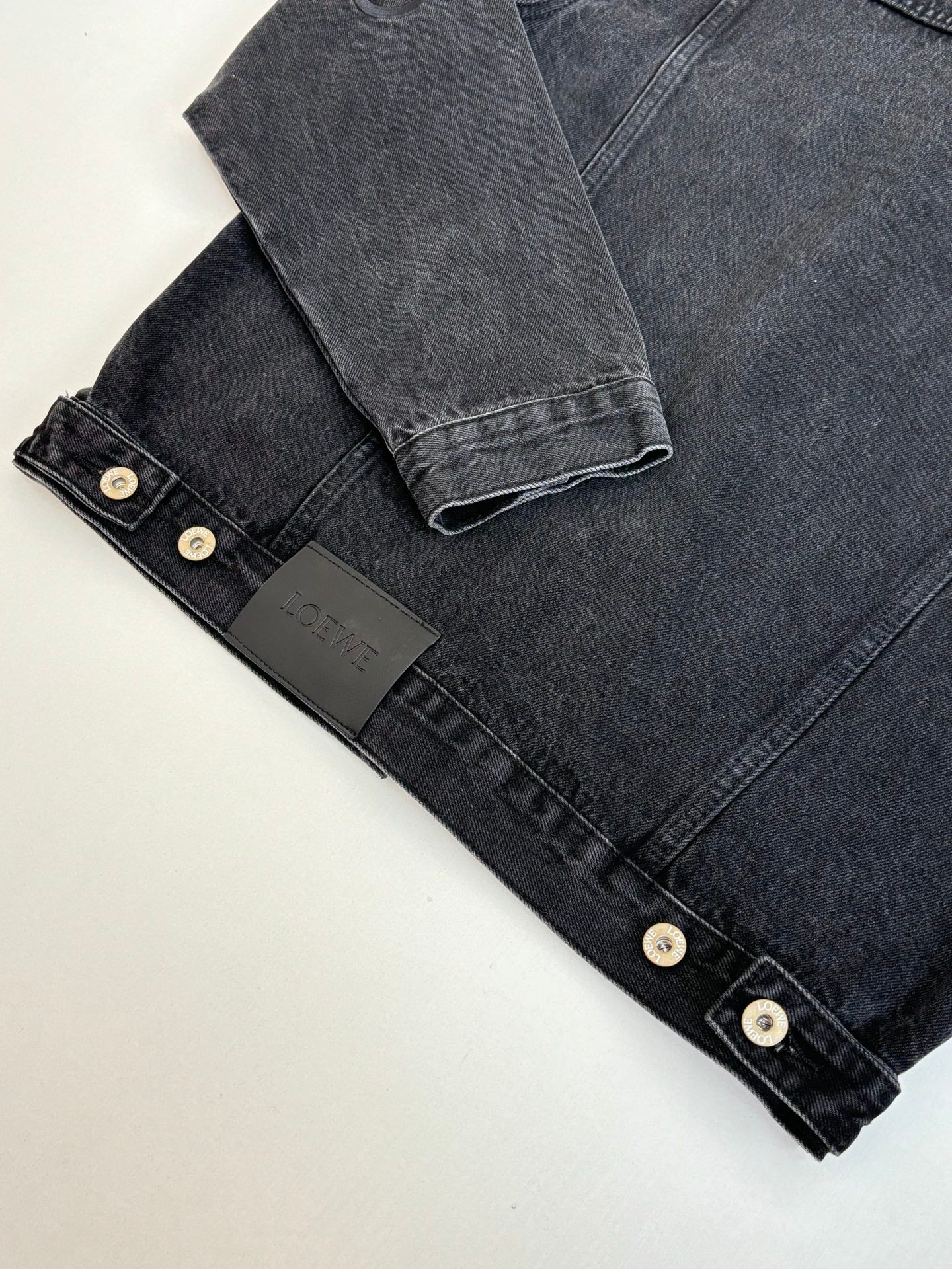 260701 High-quality new embroidered washed-aged denim jacket set