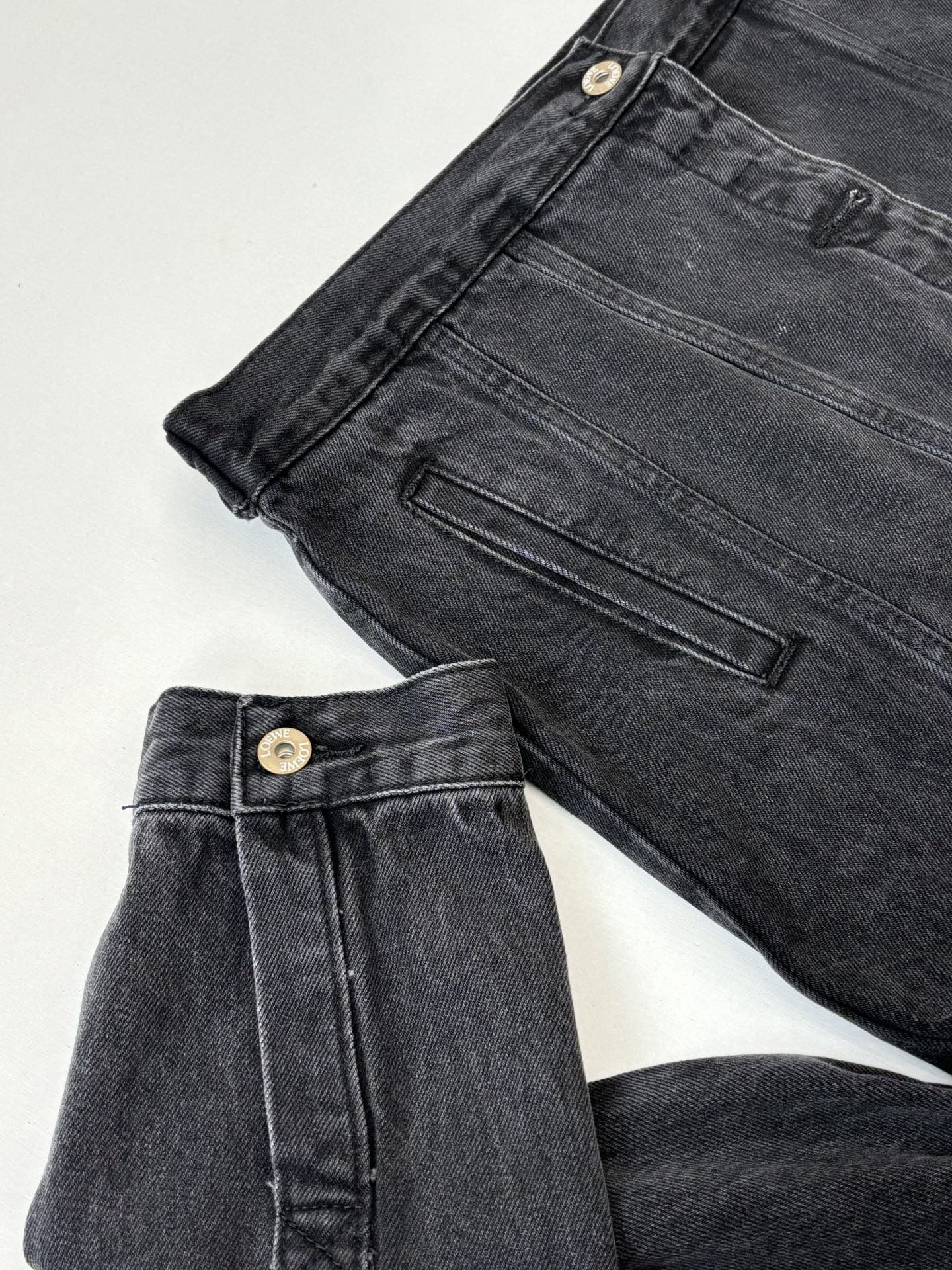 260701 High-quality new embroidered washed-aged denim jacket set