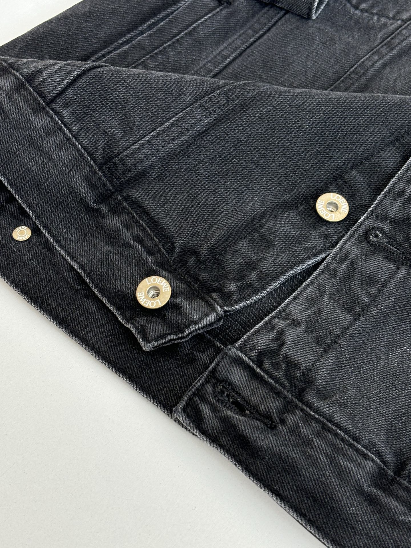 260701 High-quality new embroidered washed-aged denim jacket set