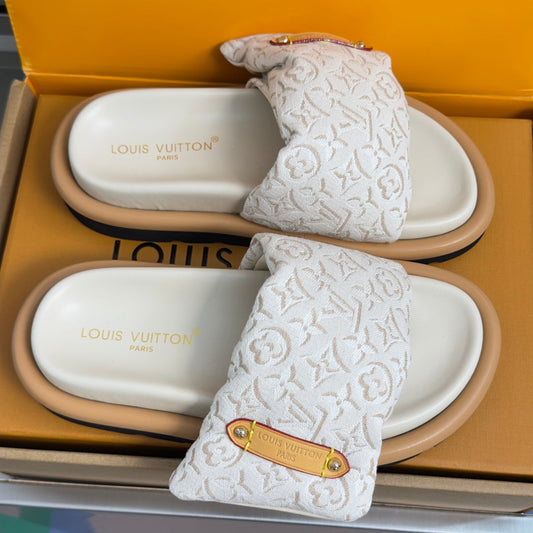 260730 New high-quality thick-bottomed Velcro flip-flops made of denim fabric