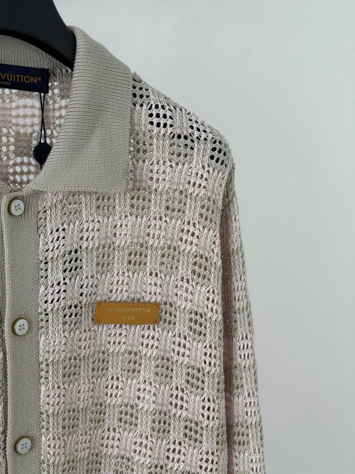 260813 New high-quality leather label logo open-weave long-sleeved cardigan