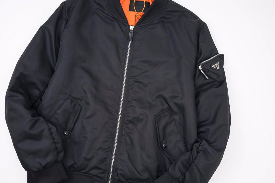 260813 New high-quality triangular-shaped flight jacket coat