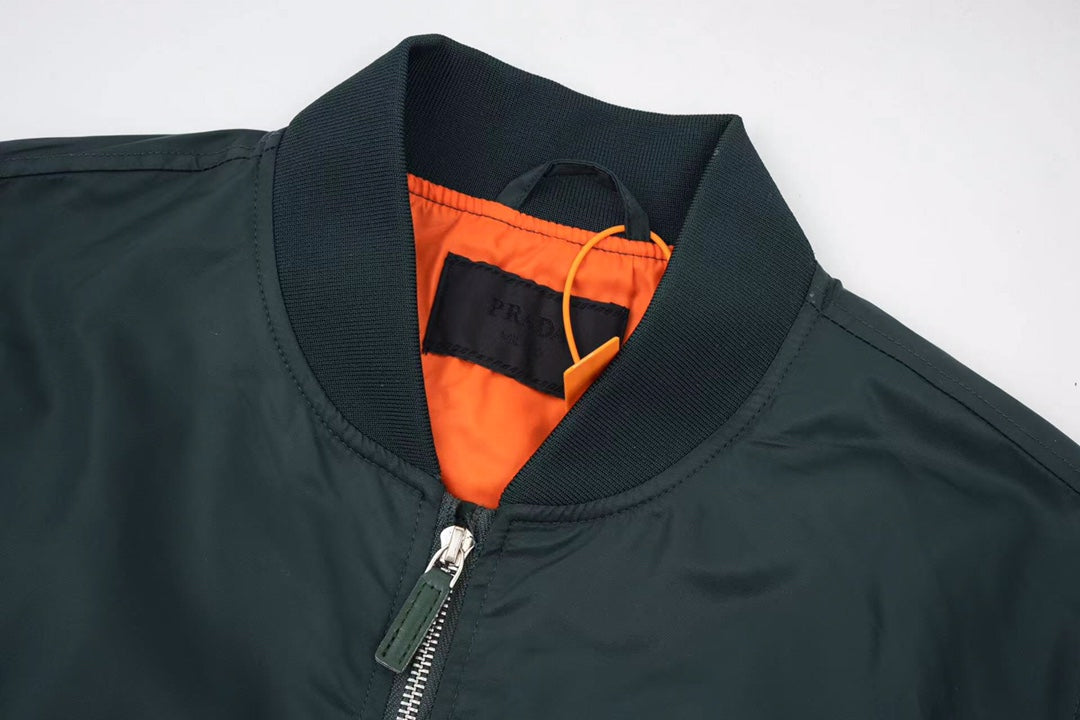 260813 New high-quality triangular-shaped flight jacket coat