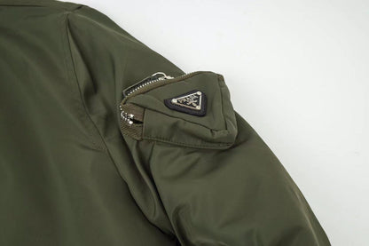 260813 New high-quality triangular-shaped flight jacket coat