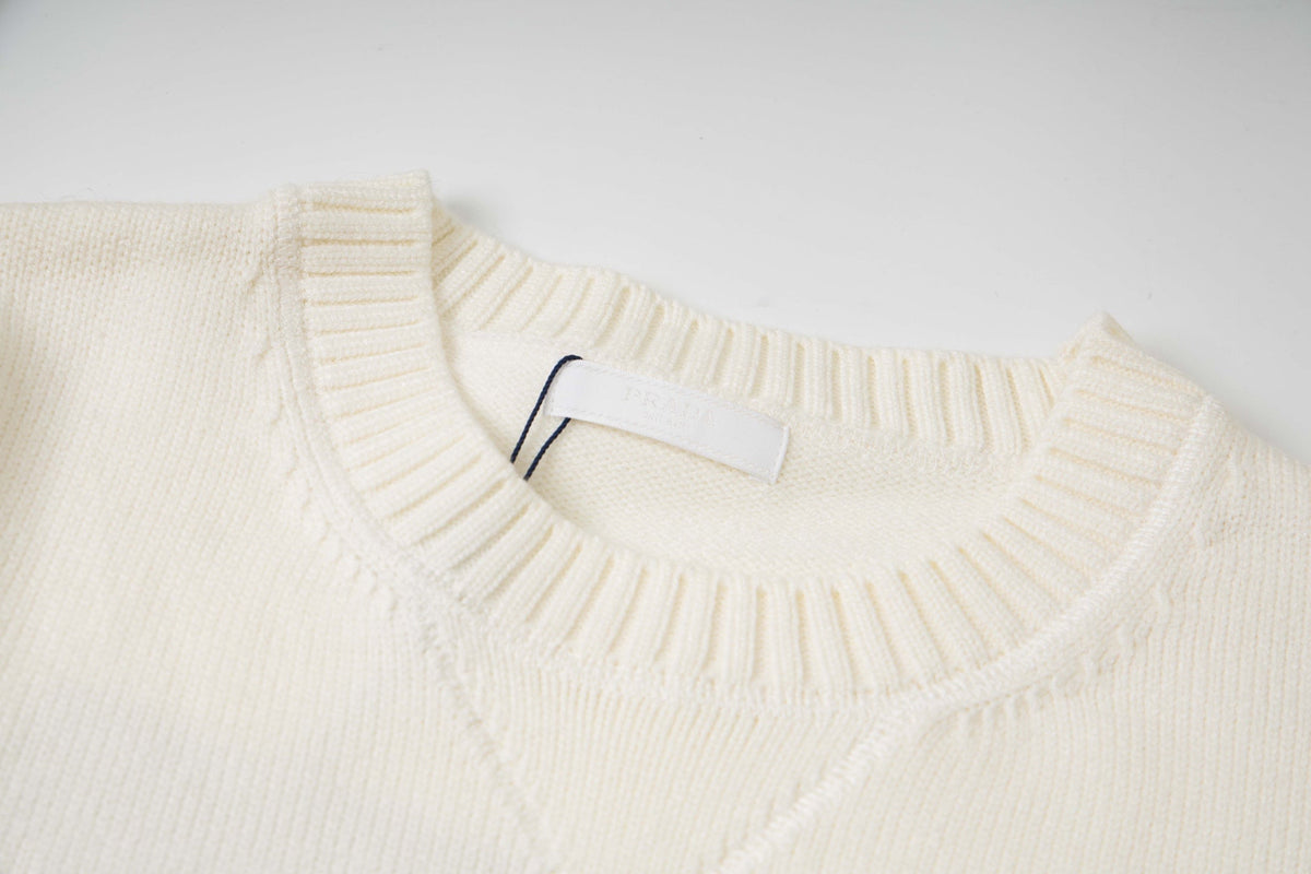 260813 New high-quality simple round-neck sweater