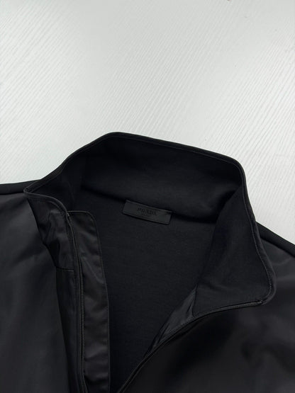 260813 New high-quality jacket with a blended fabric design on the front and back.