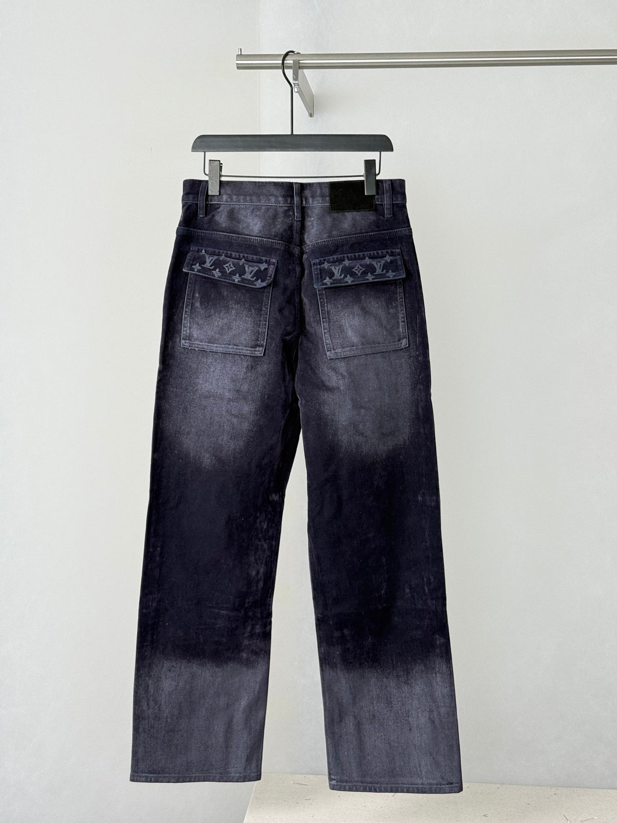 260813 New high-quality gradient distressed printed suede jeans