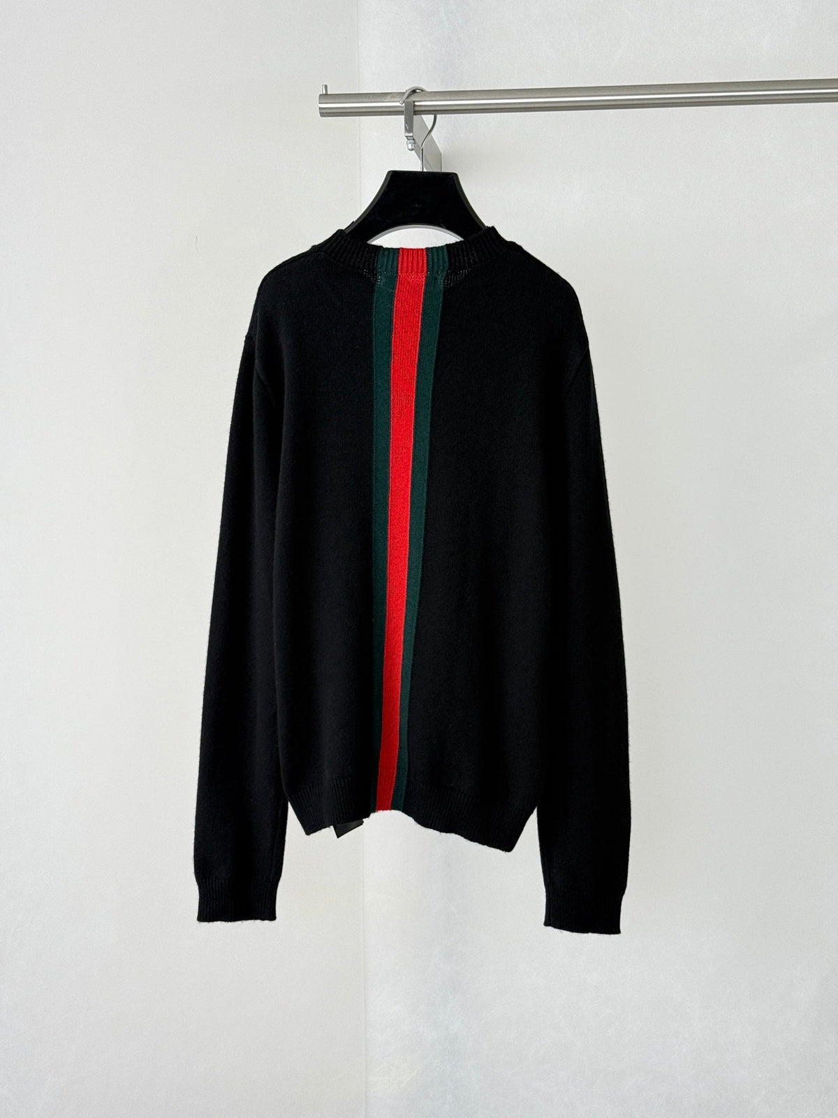260813 New high-quality classic red and green woven stripe round-neck knitted sweater