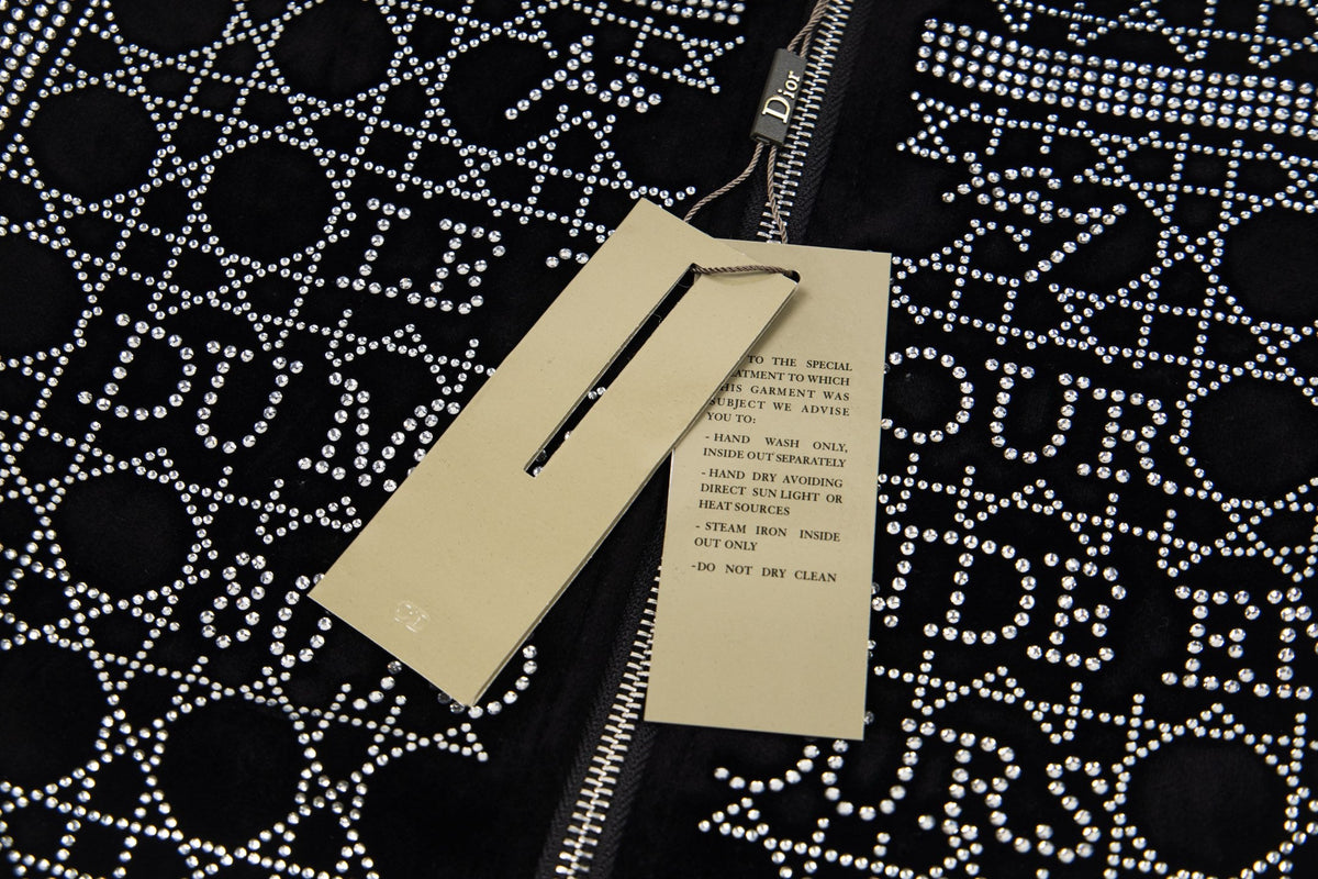 260813 New high-quality, elaborately crafted jacket with full diamond design for men