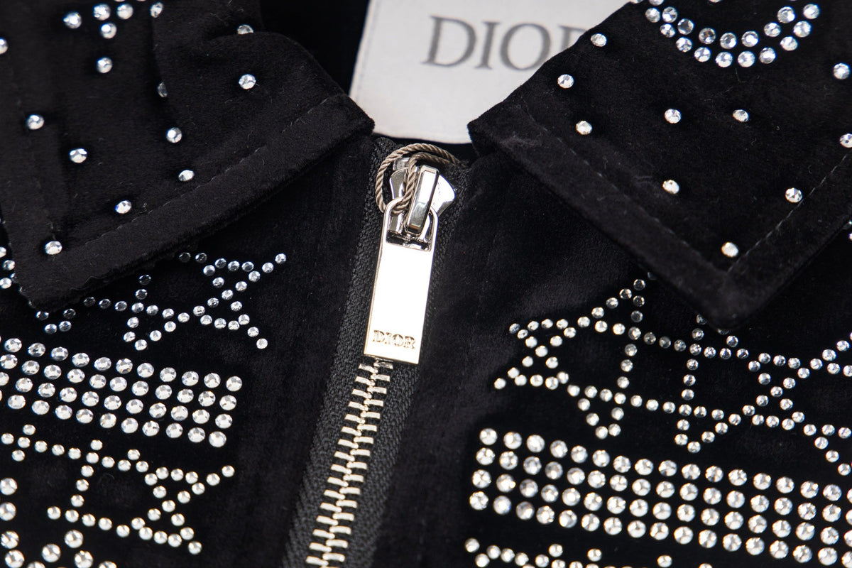 260813 New high-quality, elaborately crafted jacket with full diamond design for men