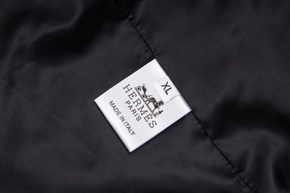 260813 New high-quality, elaborately crafted jacket with full diamond design for men