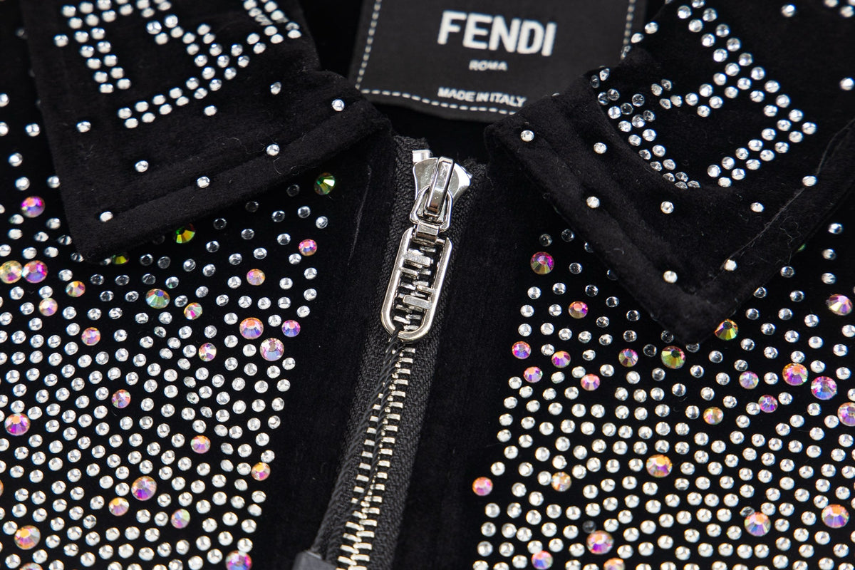260813 New high-quality, elaborately crafted jacket with full diamond design for men