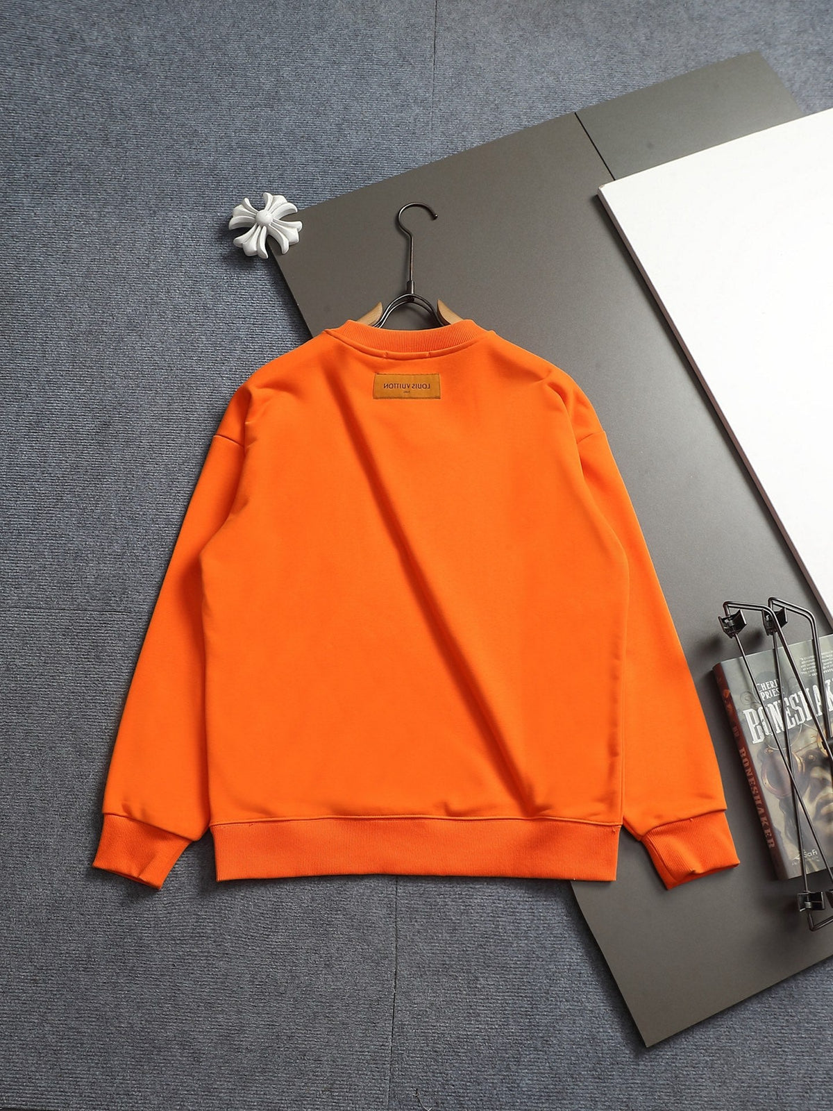 260813 New high-quality pocket embroidered round-neck hoodie