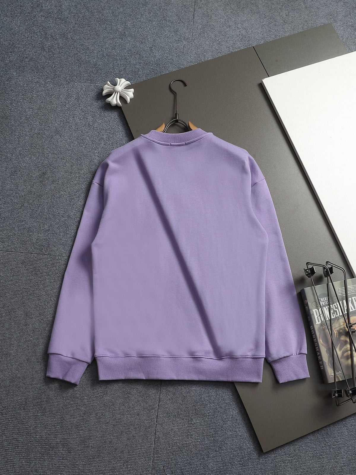 260813 New high-quality embroidered multi-color candy round-neck hoodie