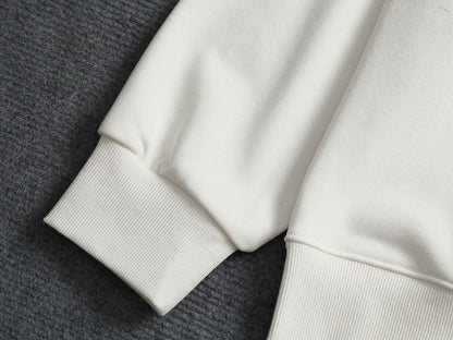 260813 New high-quality raised and recessed embroidery round-neck pullover shirt