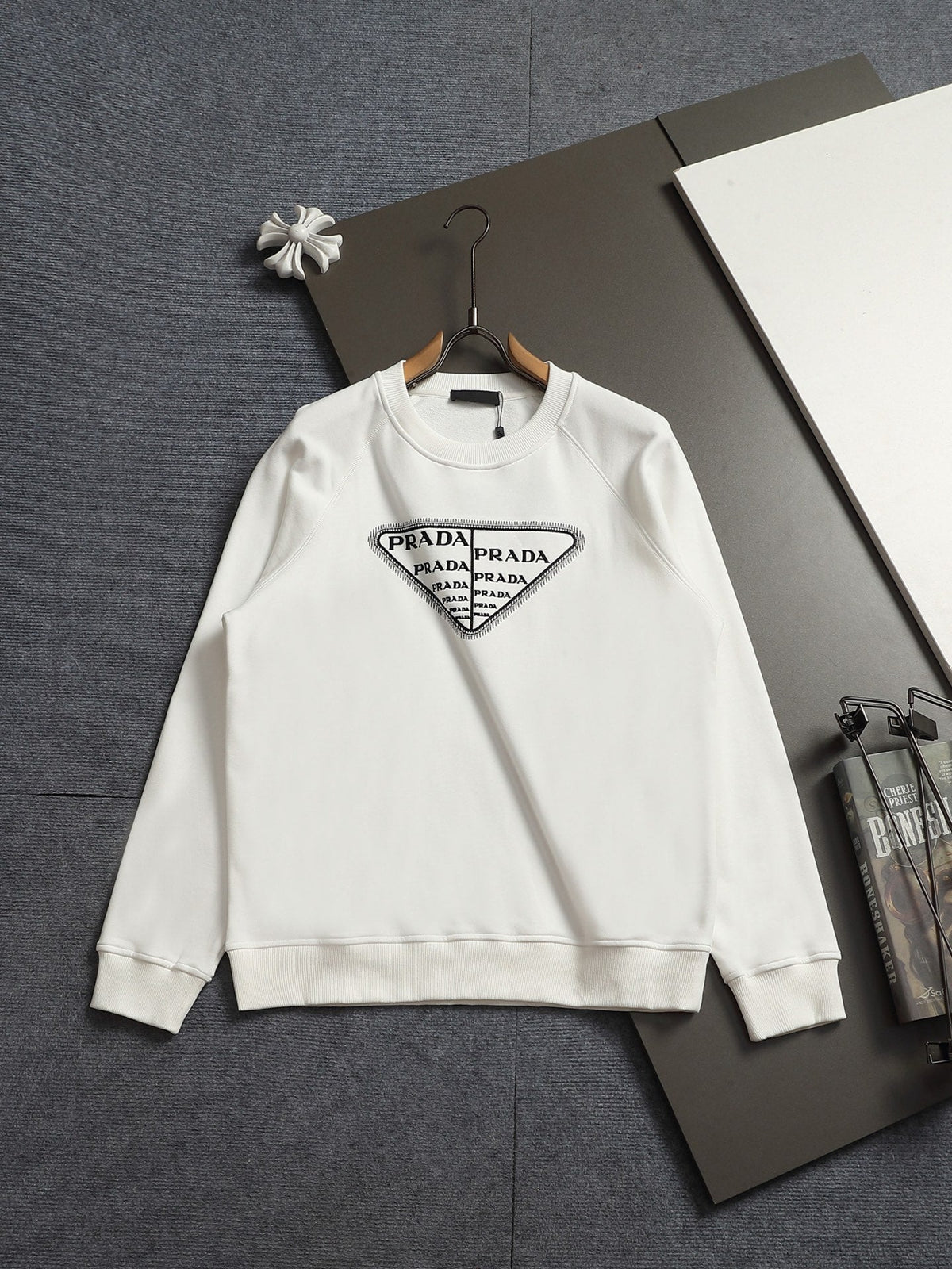 260813 New high-quality classic simple icon crewneck hoodie