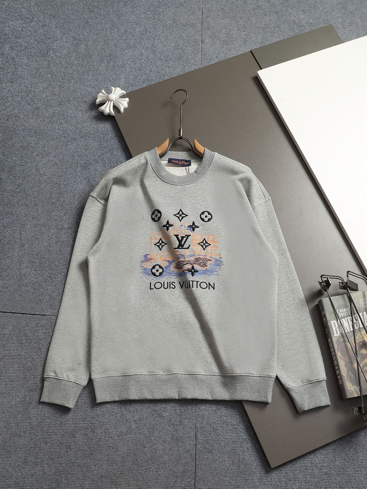 260813 New high-quality classic simple round-neck hoodie