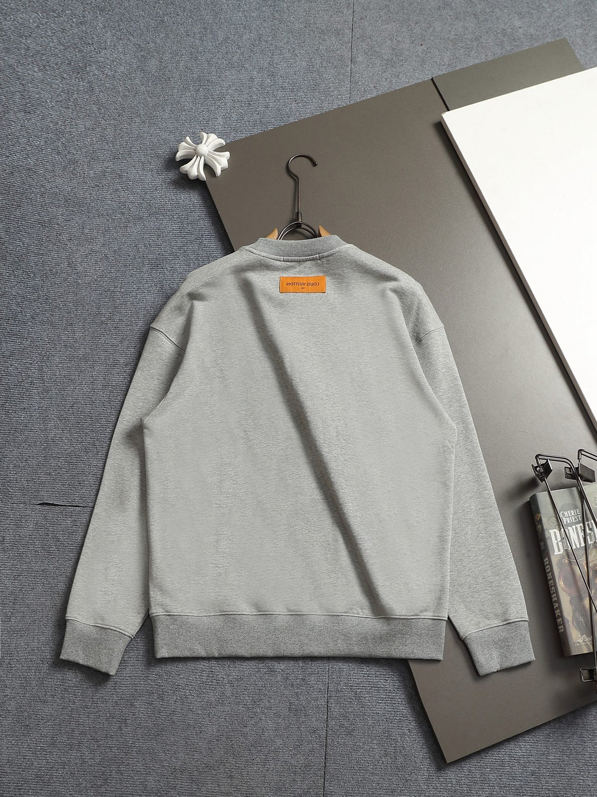 260813 New high-quality classic simple round-neck hoodie