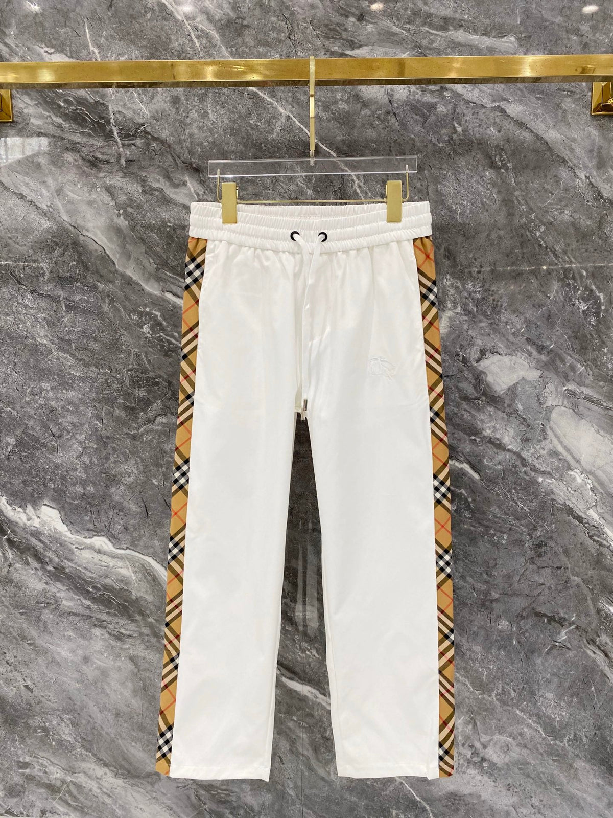 260820 New high-performance and cost-effective custom fabric full-stitching and patchwork set