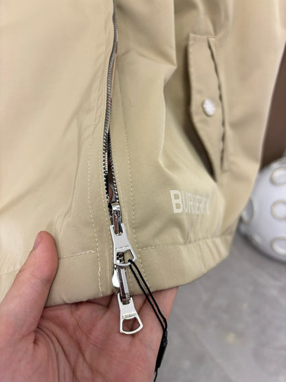 260826 New high-quality classic check double-sided wearable crew-neck waterproof jacket