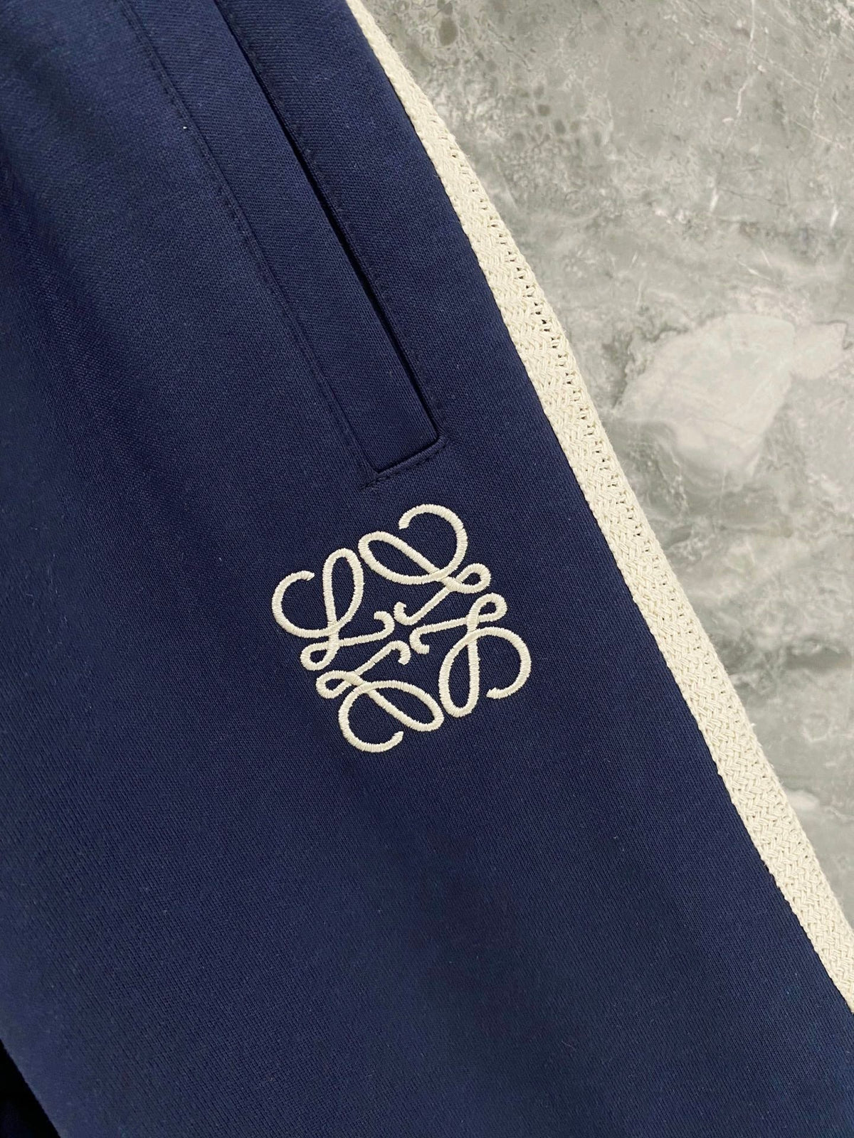 260826 New high-quality custom fabric woven strap with letter embroidery patchwork set