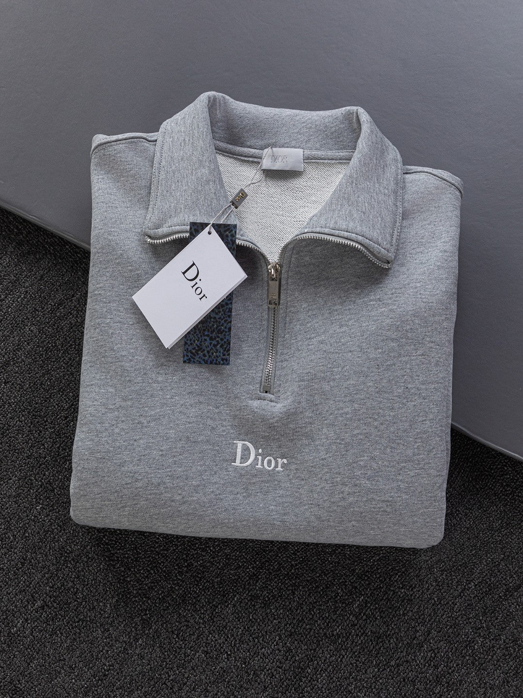 260826 New high-quality embroidered V-neck zipper hoodie
