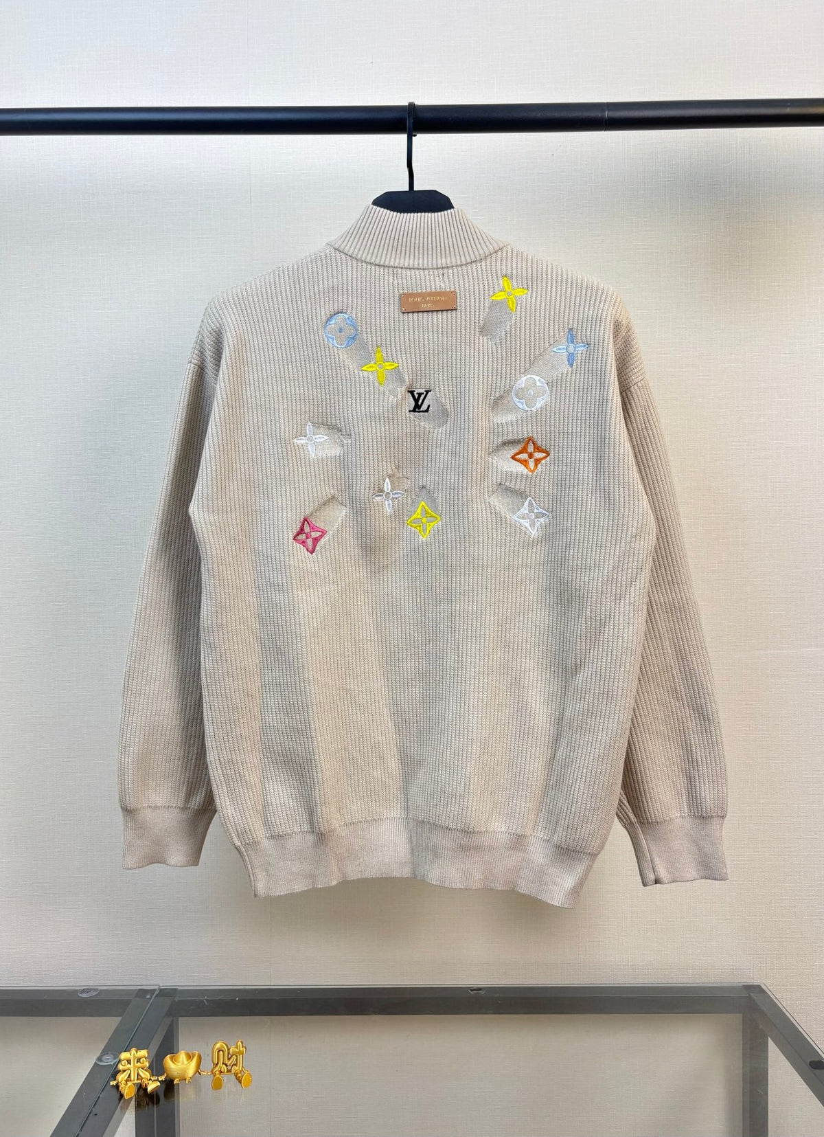 260826 New high-quality multi-color needle-punched embroidered knitted wool zipper cardigan