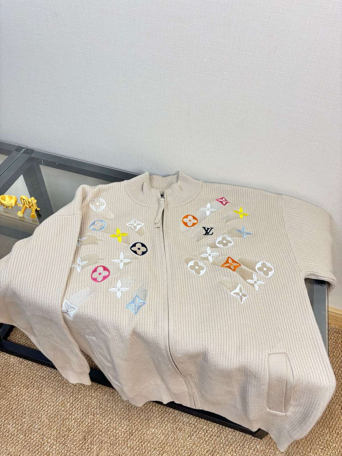 260826 New high-quality multi-color needle-punched embroidered knitted wool zipper cardigan