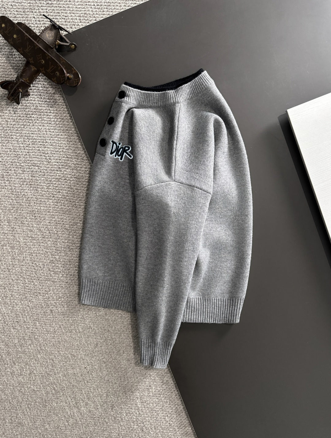 260901 New high-quality exclusive wool blend fabric patchwork color-matched sweater