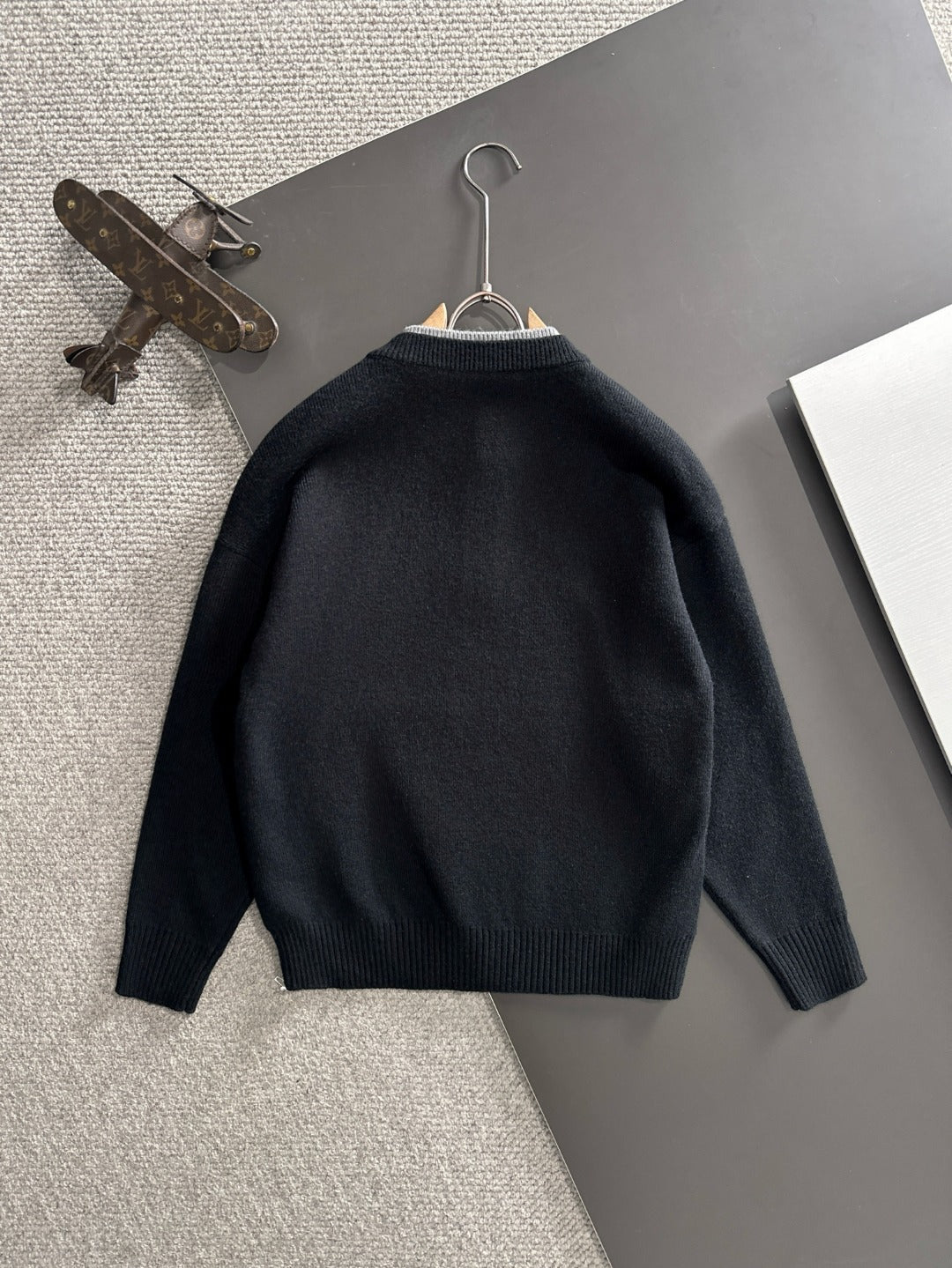 260901 New high-quality exclusive wool blend fabric patchwork color-matched sweater