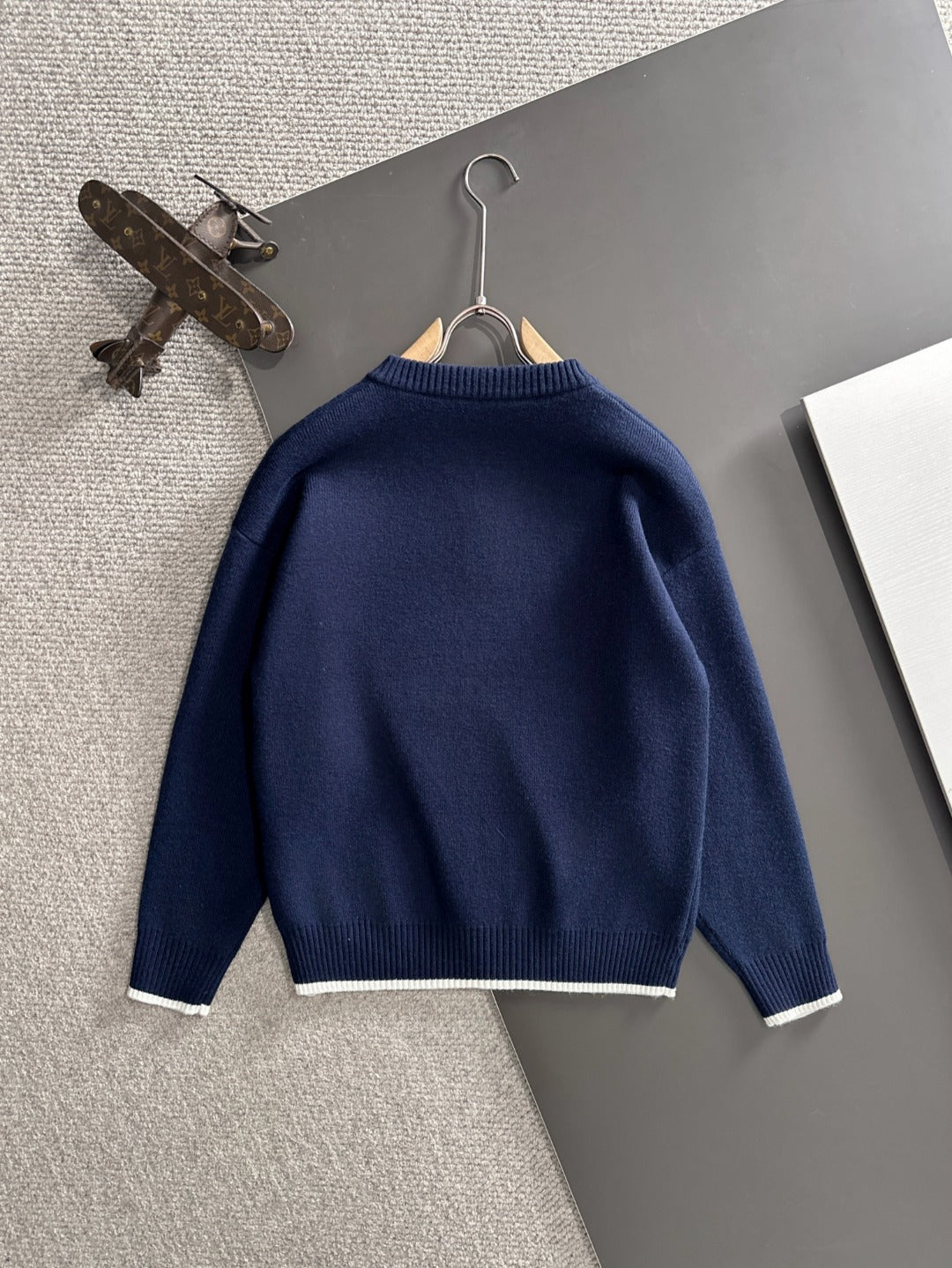 260901 New high-quality exclusive wool blend fabric patchwork color-matched sweater