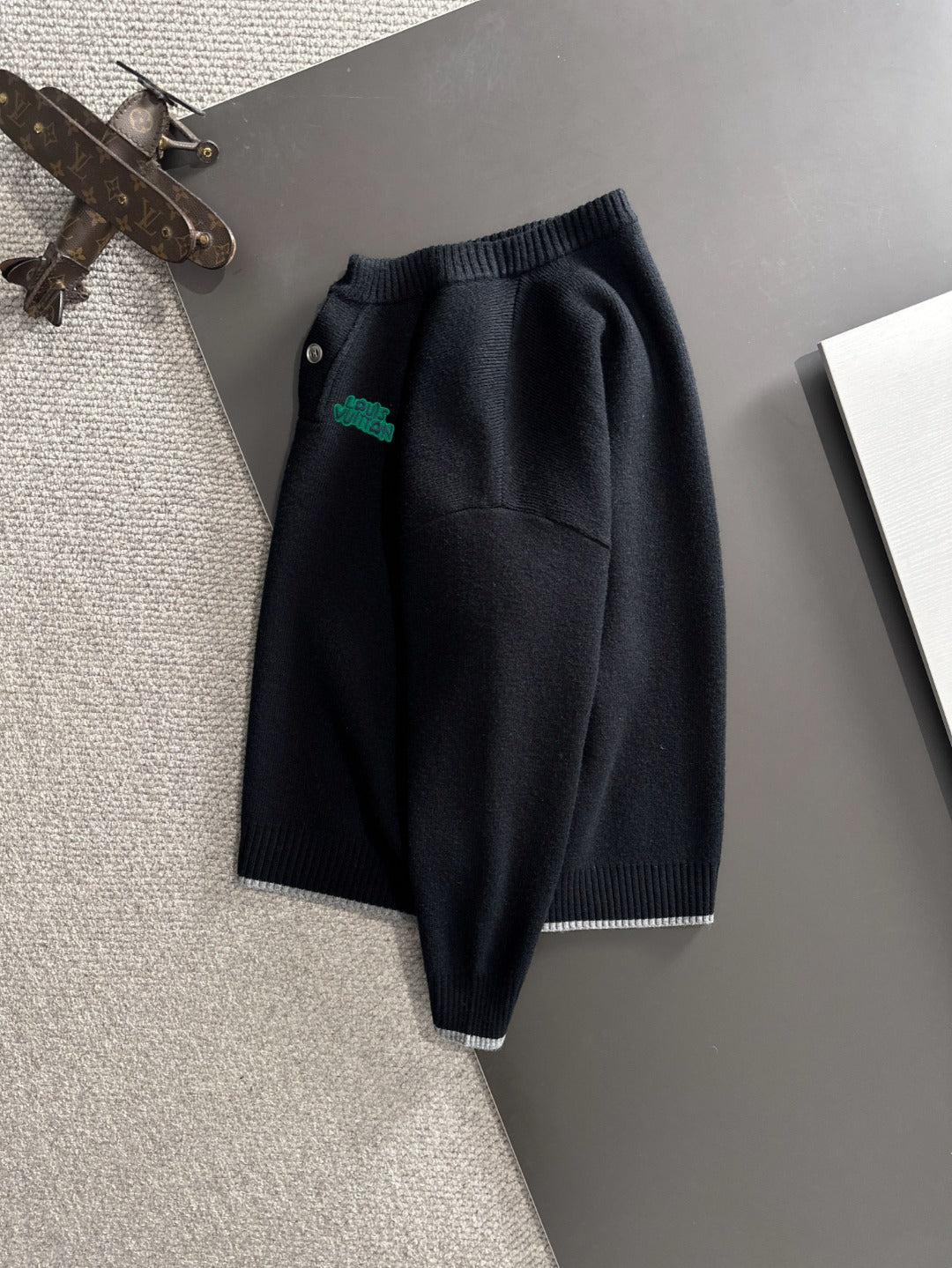 260901 New high-quality exclusive wool blend fabric patchwork color-matched sweater