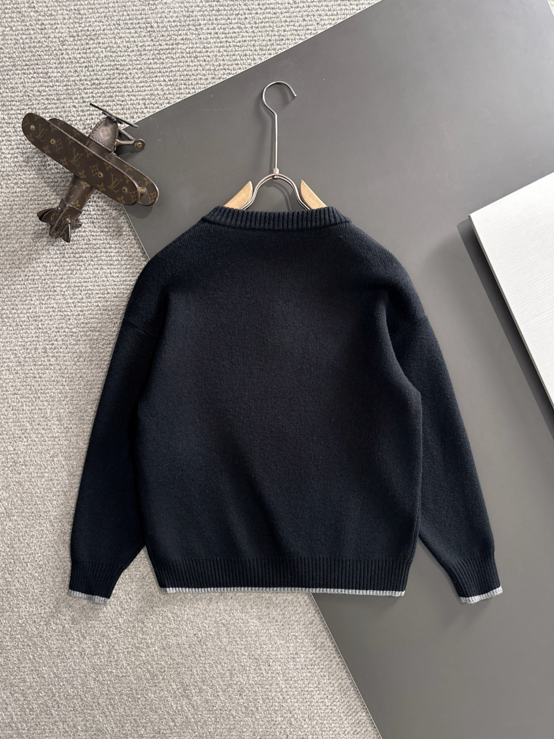 260901 New high-quality exclusive wool blend fabric patchwork color-matched sweater