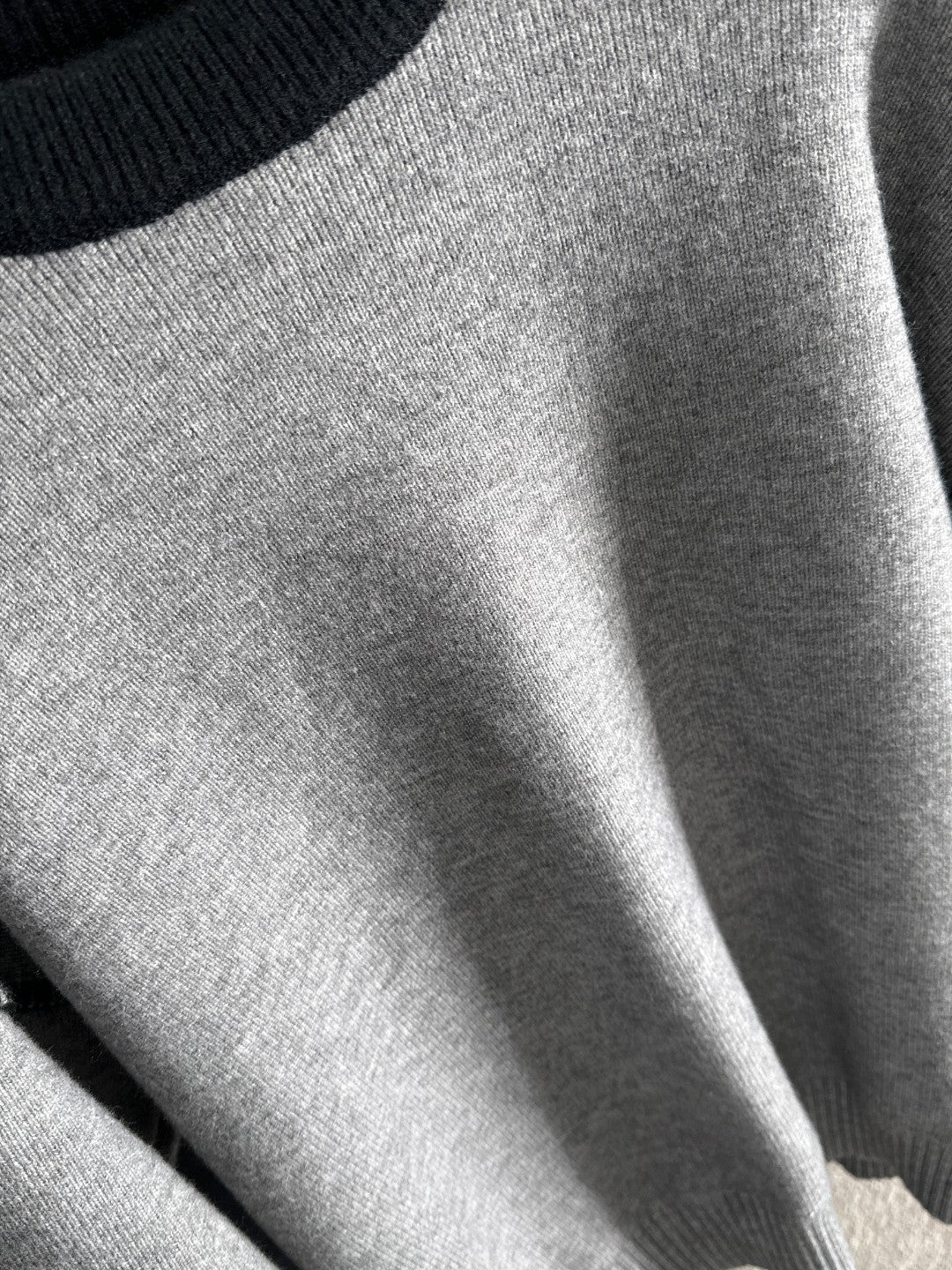 260901 New high-quality exclusive wool blend fabric patchwork color-matched sweater