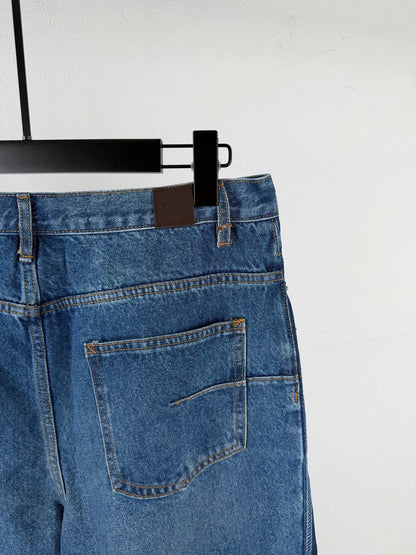 260901 New high-quality, minimalist basic baseball shirt design with denim suit pants