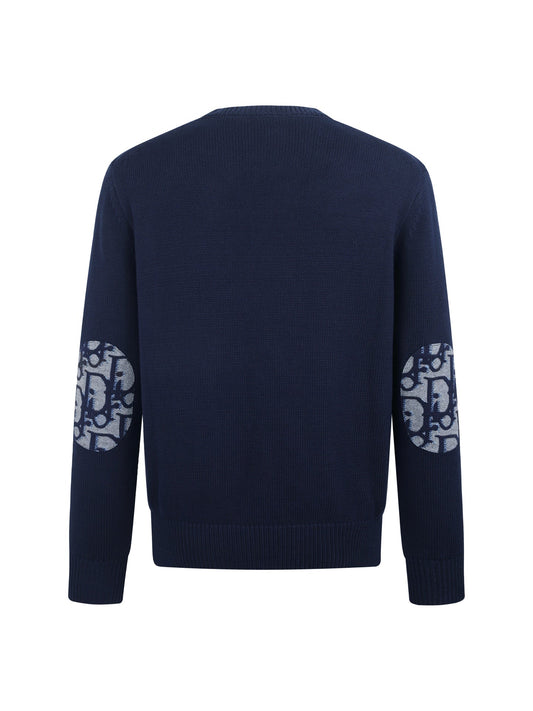 260901 New high-quality cable-knit cotton pullover with embroidered design on the chest