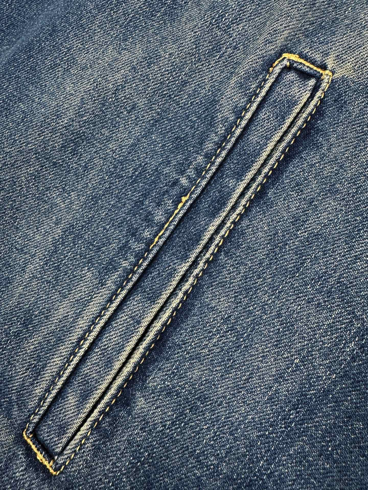 260901 New high-quality leather-detail denim jacket